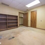 1818 Merchants Dr, Hoover, AL 35244